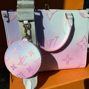 🌸🎁 Authentic On the GO PM from 2022 collection M59856 🔥💝